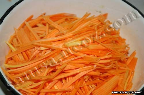 Салат из зеленой фасоли и моркови